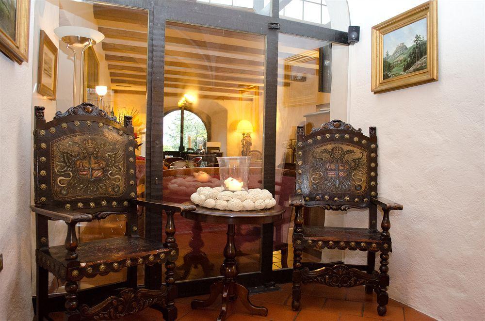 Hotel Castel Rundegg (Adults Only) เมราโน ภายนอก รูปภาพ