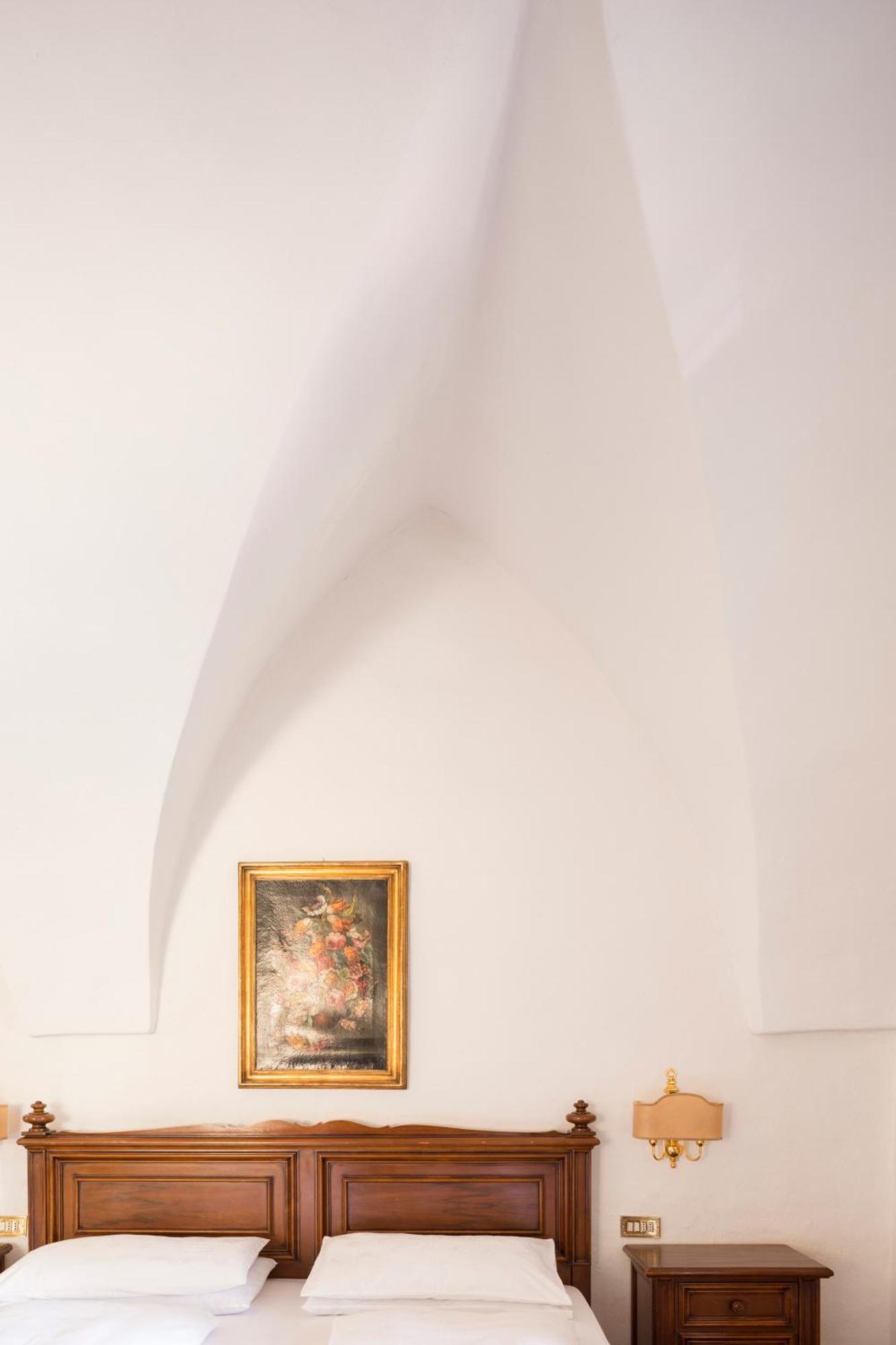 Hotel Castel Rundegg (Adults Only) เมราโน ภายนอก รูปภาพ